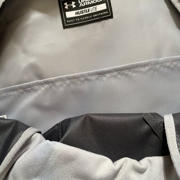 FIRM. Under Armour Storm GRAY Hustle Lite backpack Laptop bag, College, UNISEX - Picture 8 of 11